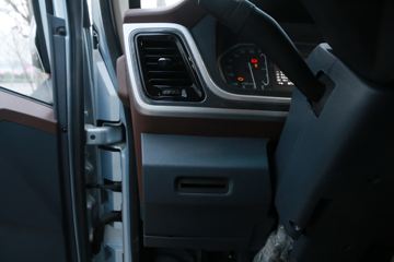 �������ó� ������9 116���� 4X2 4.15�׵�����ʽ�ῨͼƬ