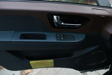 �������ó� ������9 116���� 4X2 4.15�׵�����ʽ�ῨͼƬ