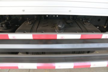 �������ó� ������9 116���� 4X2 4.15�׵�����ʽ�ῨͼƬ