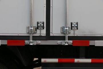 �������ó� ������9 116���� 4X2 4.15�׵�����ʽ�ῨͼƬ