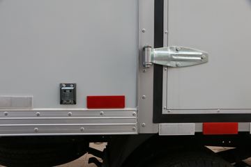 �������ó� ������9 116���� 4X2 4.15�׵�����ʽ�ῨͼƬ