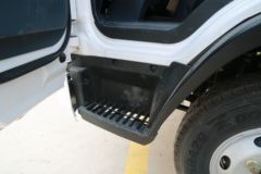 陕汽商用车 轩德翼9 标载版 150马力 4X2 4.15米单排栏板轻卡(国六)(SX1040NP6331)