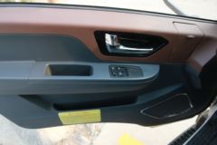 陕汽商用车 轩德翼9 标载版 150马力 4X2 4.15米单排栏板轻卡(国六)(SX1040NP6331)