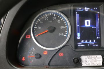  ܱC6 240 4X2 5.8ж()(CQ3317AY05451)ͼƬ