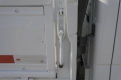 庆铃 五十铃100P 120马力 3.235米双排栏板轻卡(QL1042BUHW)