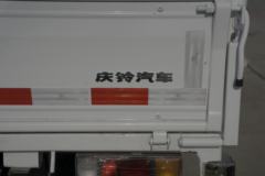 庆铃 五十铃100P 120马力 3.235米双排栏板轻卡(QL1042BUHW)