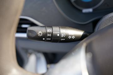  V3 1.6L 122 2.7˫΢()(ٱ5.375)(BJ1030V4AV8-32)ͼƬ