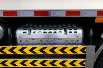 �������� �ܻ�H6 360���� 8X4 5.6����ж��(����)(CQ3317EV09256V)ͼƬ