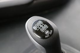 杰虎&nbsp;随车吊驾驶室图片