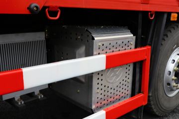 �������� �ܻ�H6 350���� 8X4 �泵��(CQ5317JSQEY08436)ͼƬ