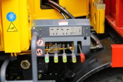 上汽红岩 杰虎H6 350马力 8X4 随车吊(CQ5317JSQEY08436)