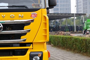 �������� ��ʨC6 330���� 4X2 ���ϳ�(������)(YH5200TQZ396T)ͼƬ