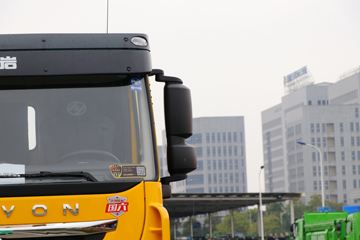 �������� ��ʨC6 330���� 4X2 ���ϳ�(������)(YH5200TQZ396T)ͼƬ