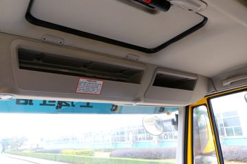 �������� ��ʨC6 330���� 4X2 ���ϳ�(������)(YH5200TQZ396T)ͼƬ