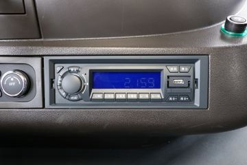 �������� ��ʨC6 330���� 4X2 ���ϳ�(������)(YH5200TQZ396T)ͼƬ