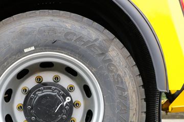 �������� ��ʨC6 330���� 4X2 ���ϳ�(������)(YH5200TQZ396T)ͼƬ