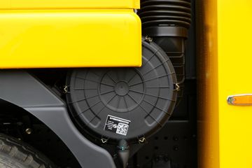 �������� ��ʨC6 330���� 4X2 ���ϳ�(������)(YH5200TQZ396T)ͼƬ