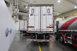 解放J6P&nbsp;冷藏车外观图片