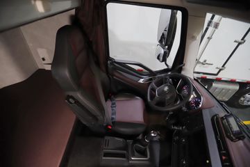 һ����� ��J6P�ؿ� �캽��3.0 460���� 8X4 ��س�(����)(CA5320XLCP66K24L7T4E6ͼƬ