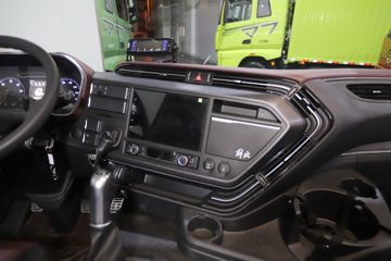 һ����� ��J6P�ؿ� �캽��3.0 460���� 8X4 ��س�(����)(CA5320XLCP66K24L7T4E6ͼƬ