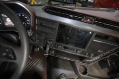 一汽解放 新J6P重卡 领航版3.0 460马力 8X4 冷藏车(国六)(CA5320XLCP66K24L7T4E6