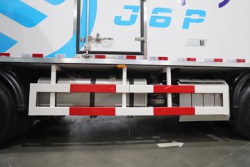 һ����� ��J6P�ؿ� �캽��3.0 460���� 8X4 ��س�(����)(CA5320XLCP66K24L7T4E6ͼƬ