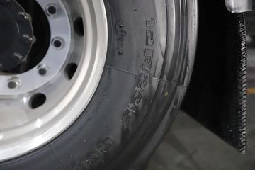 һ����� ��J6P�ؿ� �캽��3.0 460���� 8X4 ��س�(����)(CA5320XLCP66K24L7T4E6ͼƬ