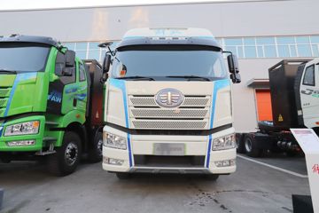 一汽解放 J6P重卡 6X4 燃料电池牵引车(CA4250P66T1FCEVA3)100.91kWh