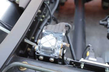 һ����� J6E�ؿ� 4X2 AMTǣ����(����)(CA4180P66K24E6)ͼƬ