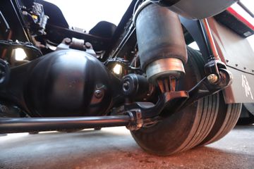 һ����� J6E�ؿ� 4X2 AMTǣ����(����)(CA4180P66K24E6)ͼƬ