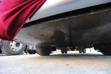 һ����� J6E�ؿ� 4X2 AMTǣ����(����)(CA4180P66K24E6)ͼƬ