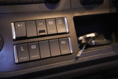 一汽解放 J7重卡 560马力 4X2 AMT自动挡牵引车(国六)(液缓)(CA4180P77K25E6)