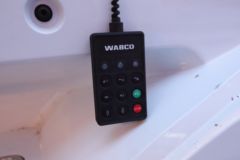 一汽解放 J7重卡 560马力 4X2 AMT自动挡牵引车(国六)(液缓)(CA4180P77K25E6)