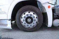 一汽解放 J7重卡 560马力 4X2 AMT自动挡牵引车(国六)(液缓)(CA4180P77K25E6)