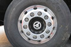 一汽解放 J7重卡 6X4 燃料电池牵引车