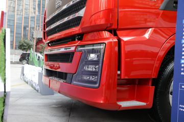 �й����� HOWO TH7�ؿ� 510���� 8X4 8.6�ײ�դʽ�ػ���(����)(ZZ5317CCYV466HF1H)ͼƬ