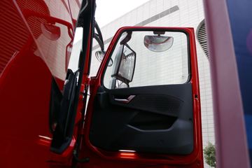 �й����� HOWO TH7�ؿ� 510���� 8X4 8.6�ײ�դʽ�ػ���(����)(ZZ5317CCYV466HF1H)ͼƬ