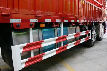 �й����� HOWO TH7�ؿ� 510���� 8X4 8.6�ײ�դʽ�ػ���(����)(ZZ5317CCYV466HF1H)ͼƬ