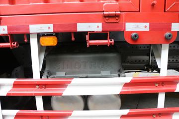 �й����� HOWO TH7�ؿ� 510���� 8X4 8.6�ײ�դʽ�ػ���(����)(ZZ5317CCYV466HF1H)ͼƬ