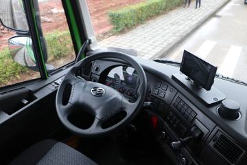 �������� ��ʨC6 390���� 6X4 5.6����ж��(����)ͼƬ