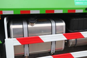 �������� ��ʨC6 390���� 6X4 5.6����ж��(����)ͼƬ