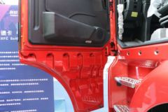 重汽汕德卡 SITRAK C7 FC重卡 6X4纯电动牵引车(ZZ4256V384HZ1FCEV)