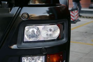 �������� HOWO TX�ؿ� 6X4 ���綯��ж��ͼƬ