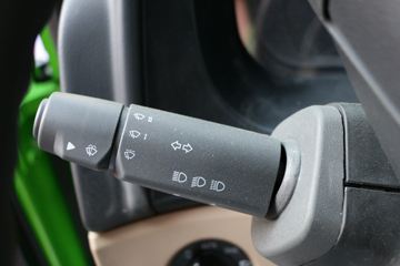 �������� HOWO TX�ؿ� 6X4 ���綯��ж��ͼƬ