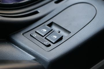 �������� HOWO TX�ؿ� 6X4 ���綯��ж��ͼƬ