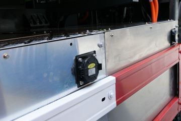 �������� HOWO TX�ؿ� 6X4 ���綯��ж��ͼƬ