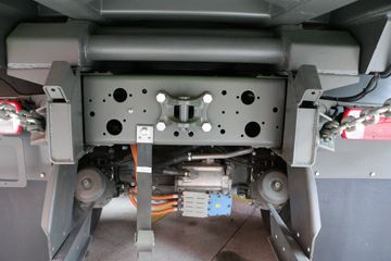 �������� HOWO TX�ؿ� 6X4 ���綯��ж��ͼƬ