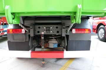 �������� HOWO TX�ؿ� 6X4 ���綯��ж��ͼƬ