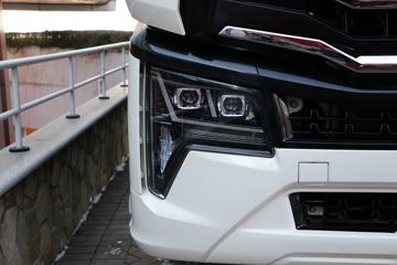 �й����� HOWO MAX 330���� 6X2 9.55���Ű���ʽ�ػ���(����)ͼƬ