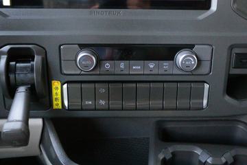 �й����� HOWO MAX 330���� 6X2 9.55���Ű���ʽ�ػ���(����)ͼƬ